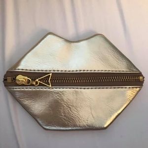Gold lip zipper pouch